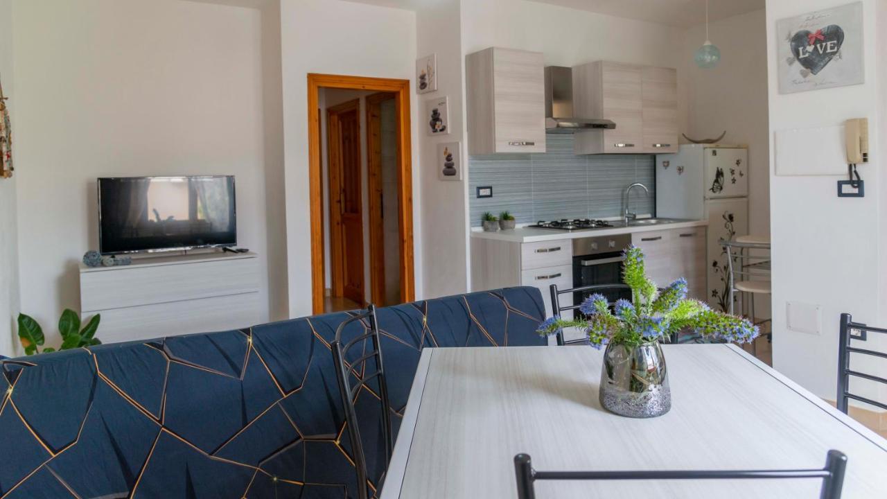 Ferienwohnung Welcomely - The Butterfly House Cala Gonone Exterior foto
