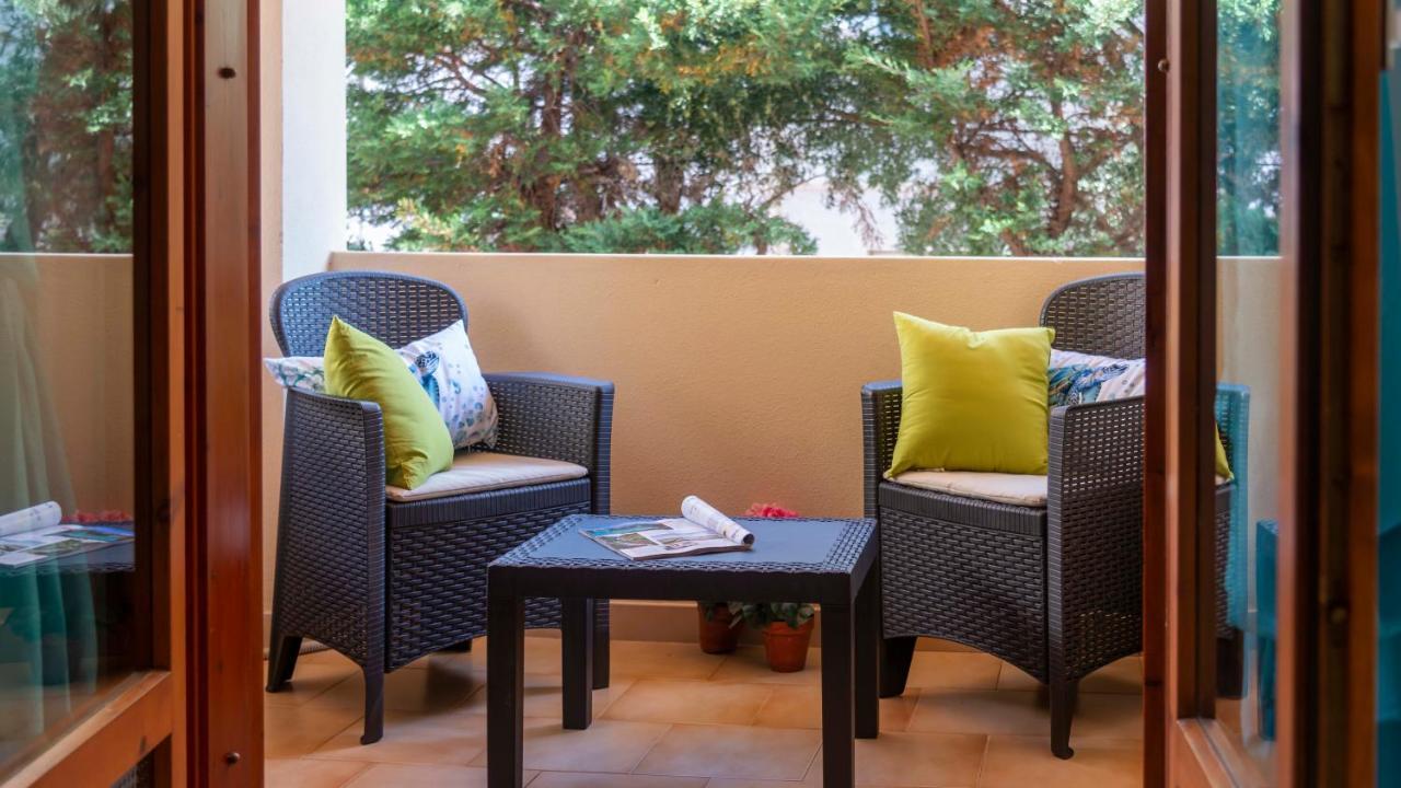 Ferienwohnung Welcomely - The Butterfly House Cala Gonone Exterior foto